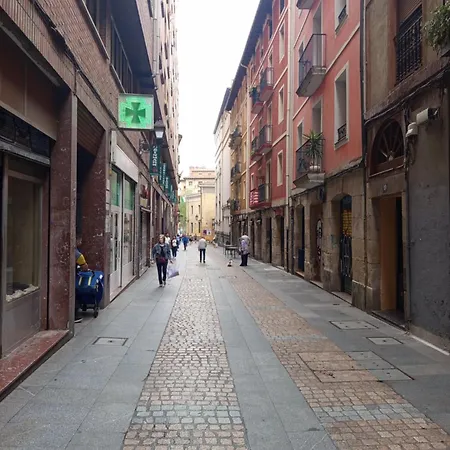 Comoda Centro * 毕尔巴鄂